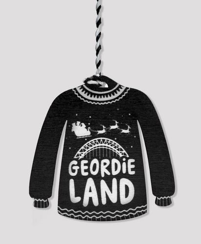 Geordieland Jumper - Wooden Bauble